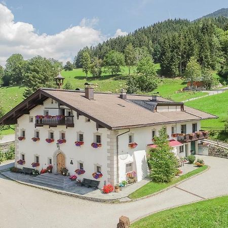 Oberdeutinghof Apartamento Saalfelden Exterior foto